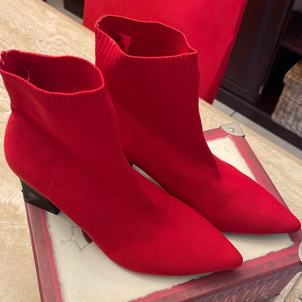 Zara sock boots, EU size 39 ( Size 8 US)